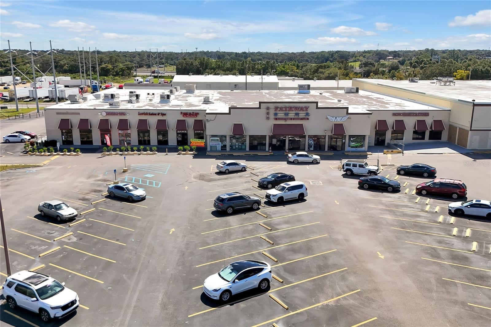 Strip Center For Sale In Orlando, FL - 37,000 sq ft
