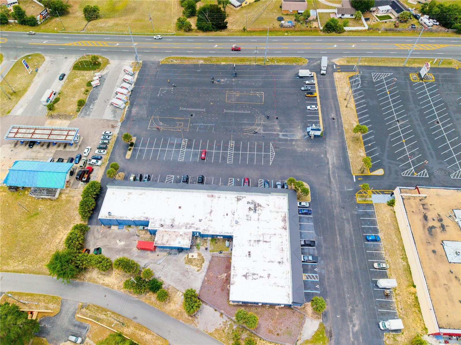 9 Unit Strip Center For Sale in Ocala, FL - 19,400 sq ft $2,400,000